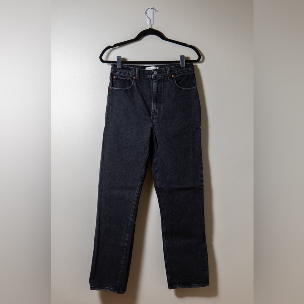 Abercrombie & Fitch 90s Straight Ultra High RiseWomen's Black Jeans